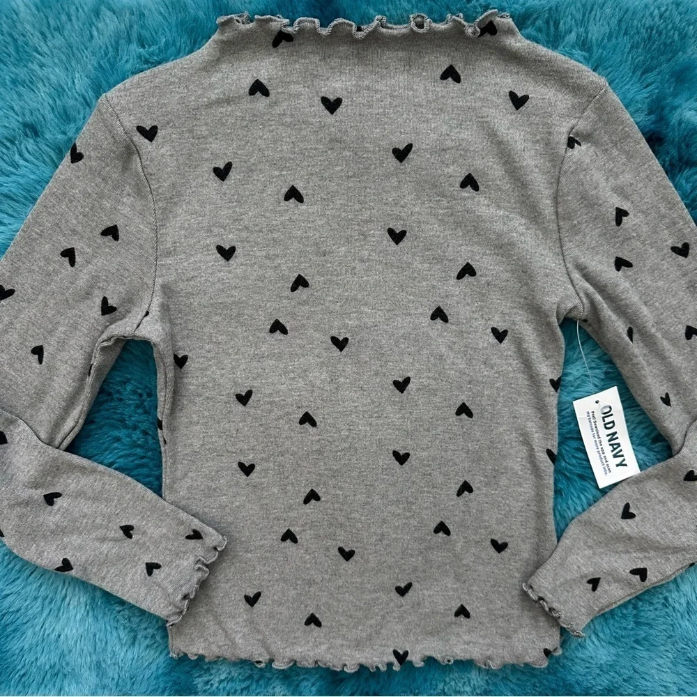 Old Navy Gray Heart Pattern Kids Top Size XS Girls